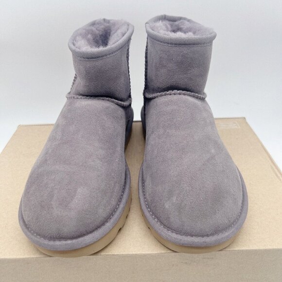 UGG Classic Mini II Genuine Shearling Lined Boots Sheepskin Charcoal Gray US 6 - Picture 3 of 9